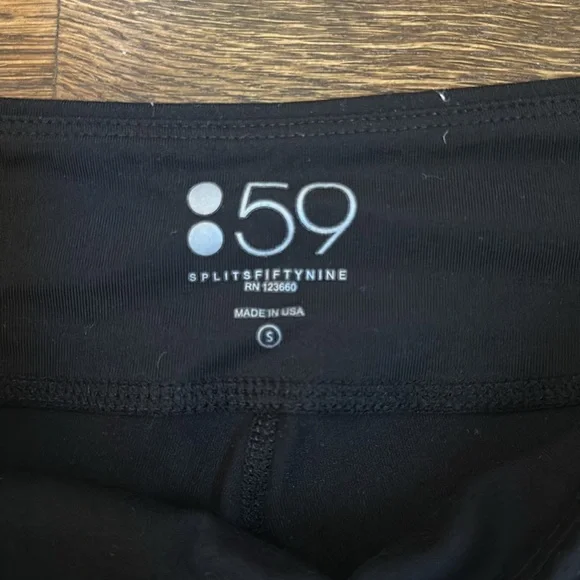 Adorable Splits59 Splatter Paint Cropped Legging - Picture 4 of 6